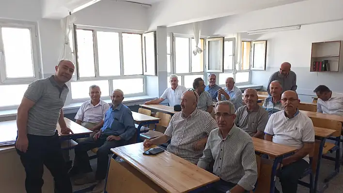 Manşet: İmam Hatip Lisesi 1985 Mezunları 7. kez bir araya geldiler
