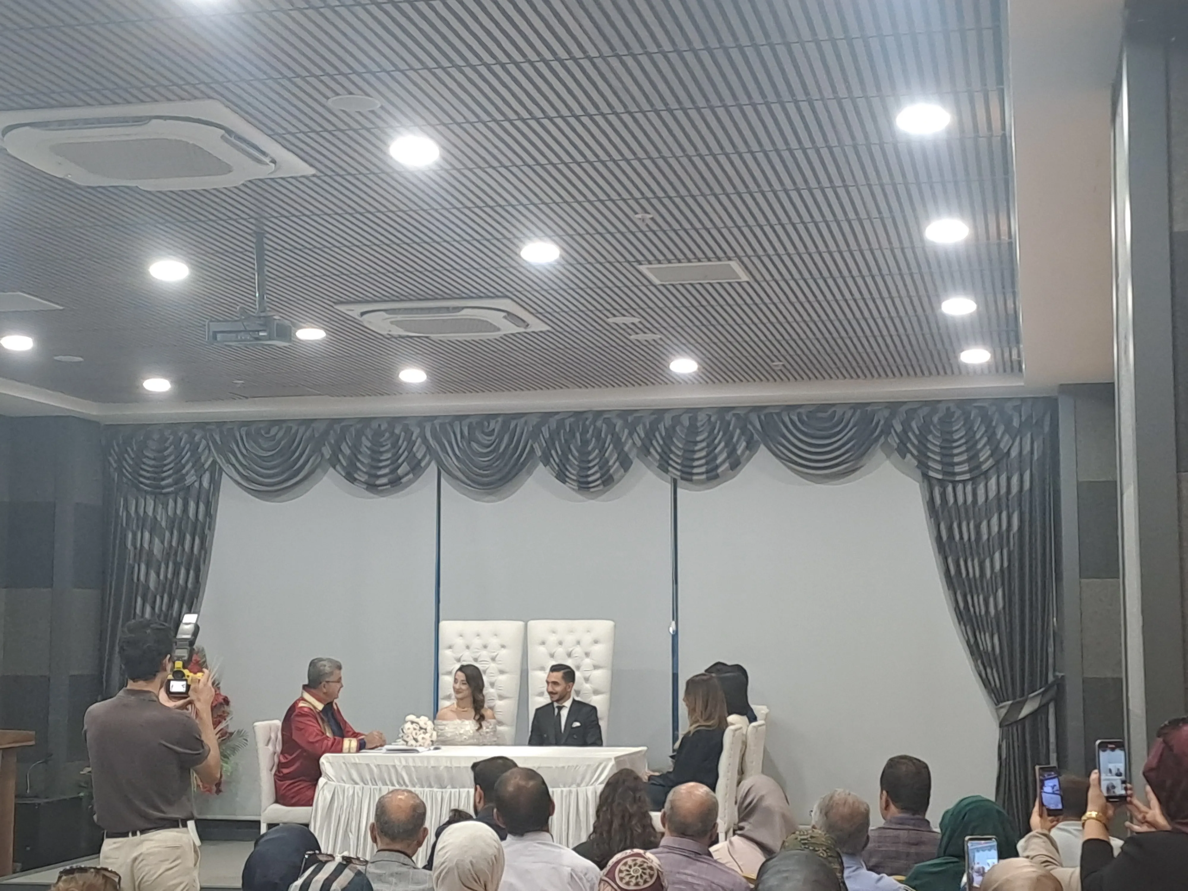 İş insanı ilhan öznay oglu utku öznay nikah töreni