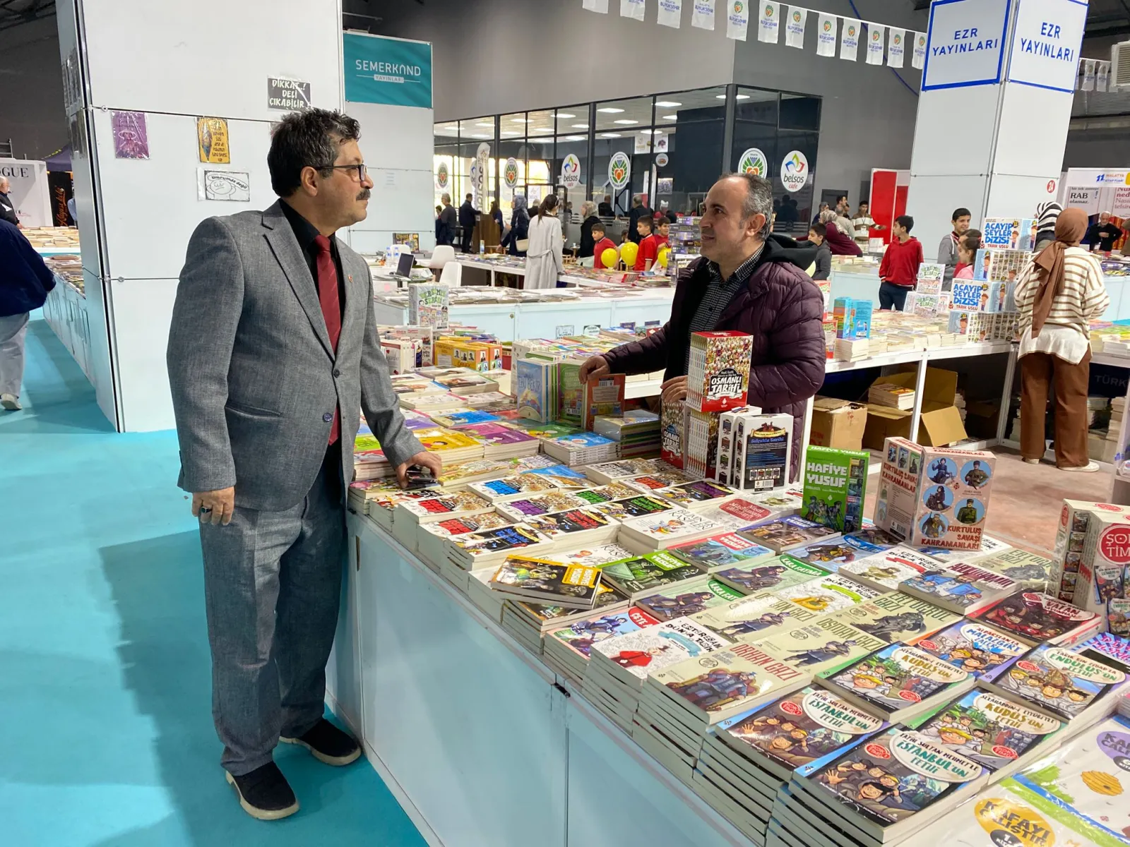 MALATYA KİTAP FUARI KİTAPSEVERLER İLE BULUŞTU.