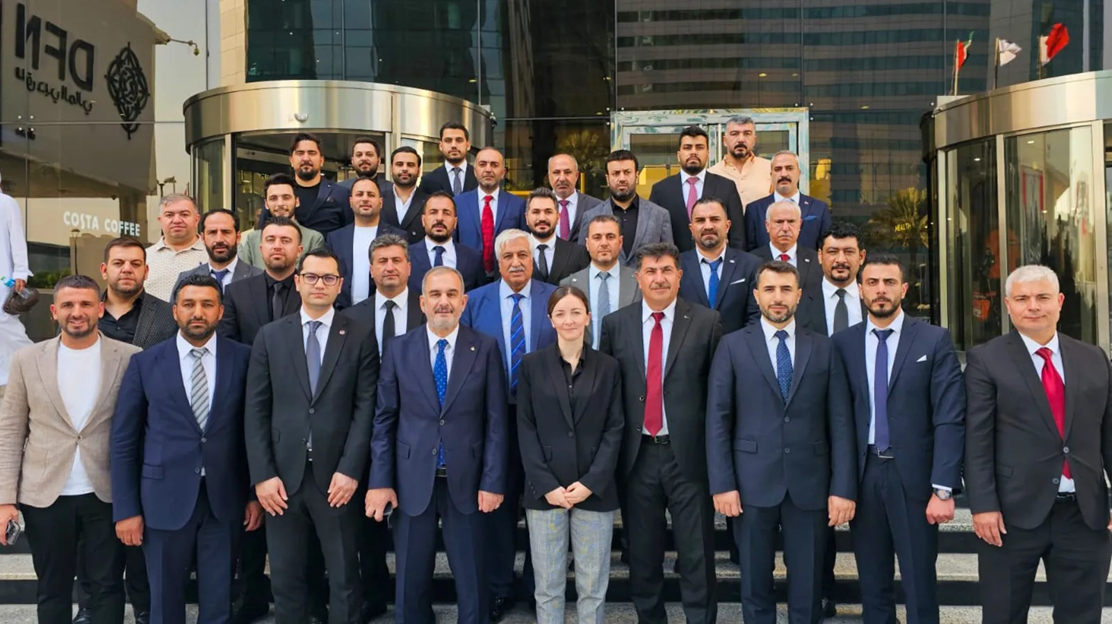 Manşet: ELAZIĞ TSO'DAN DUBAİ'YE İŞ SEYAHATİ