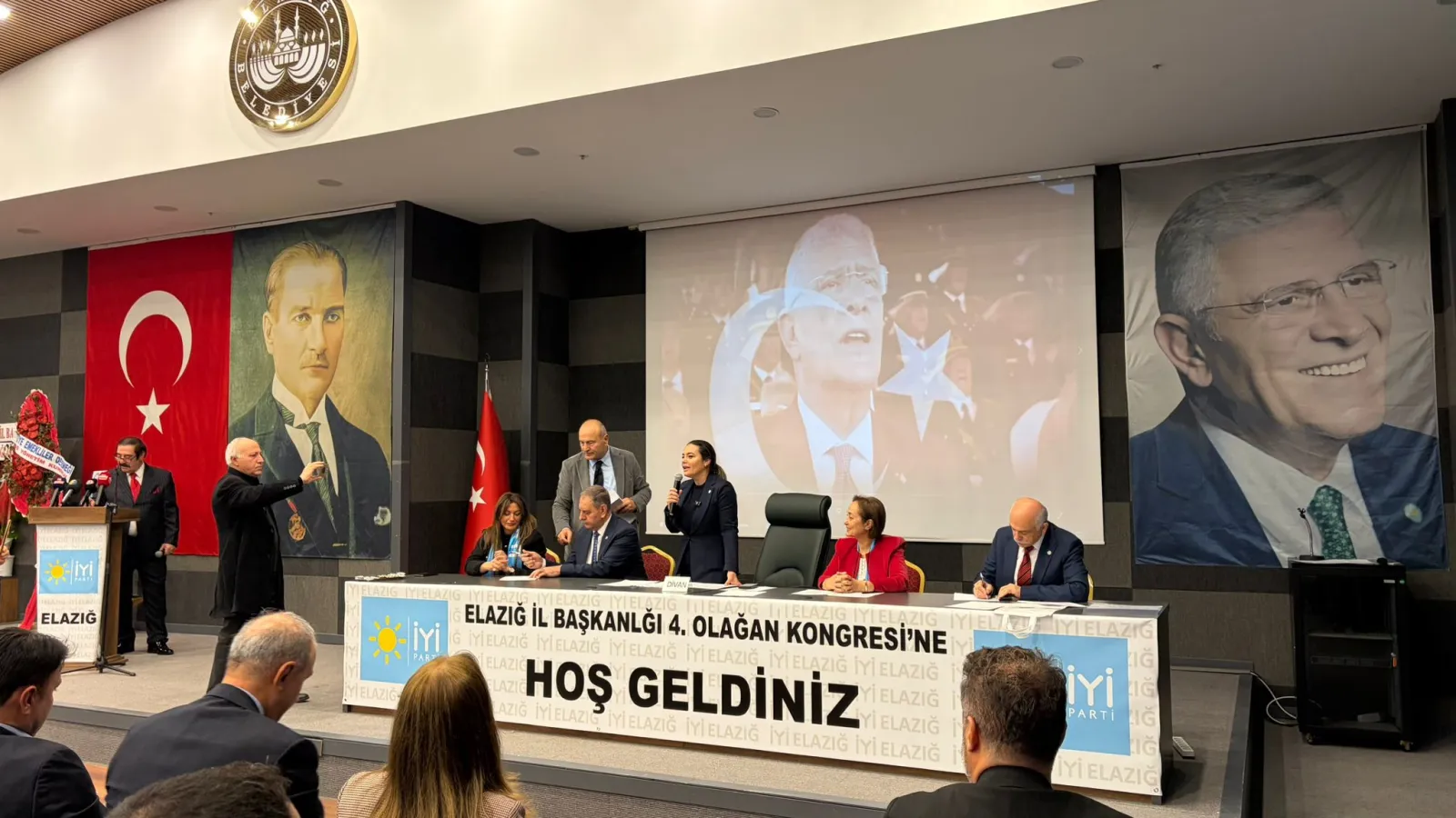 Manşet: ELAZIĞ İL KONGRESİNDEN İYİ PARTİ ADANA MİLLETVEKİLİ AYYÜCE METİN'DEN  ÇOK ÖNEMLİ AÇIKLAMALAR