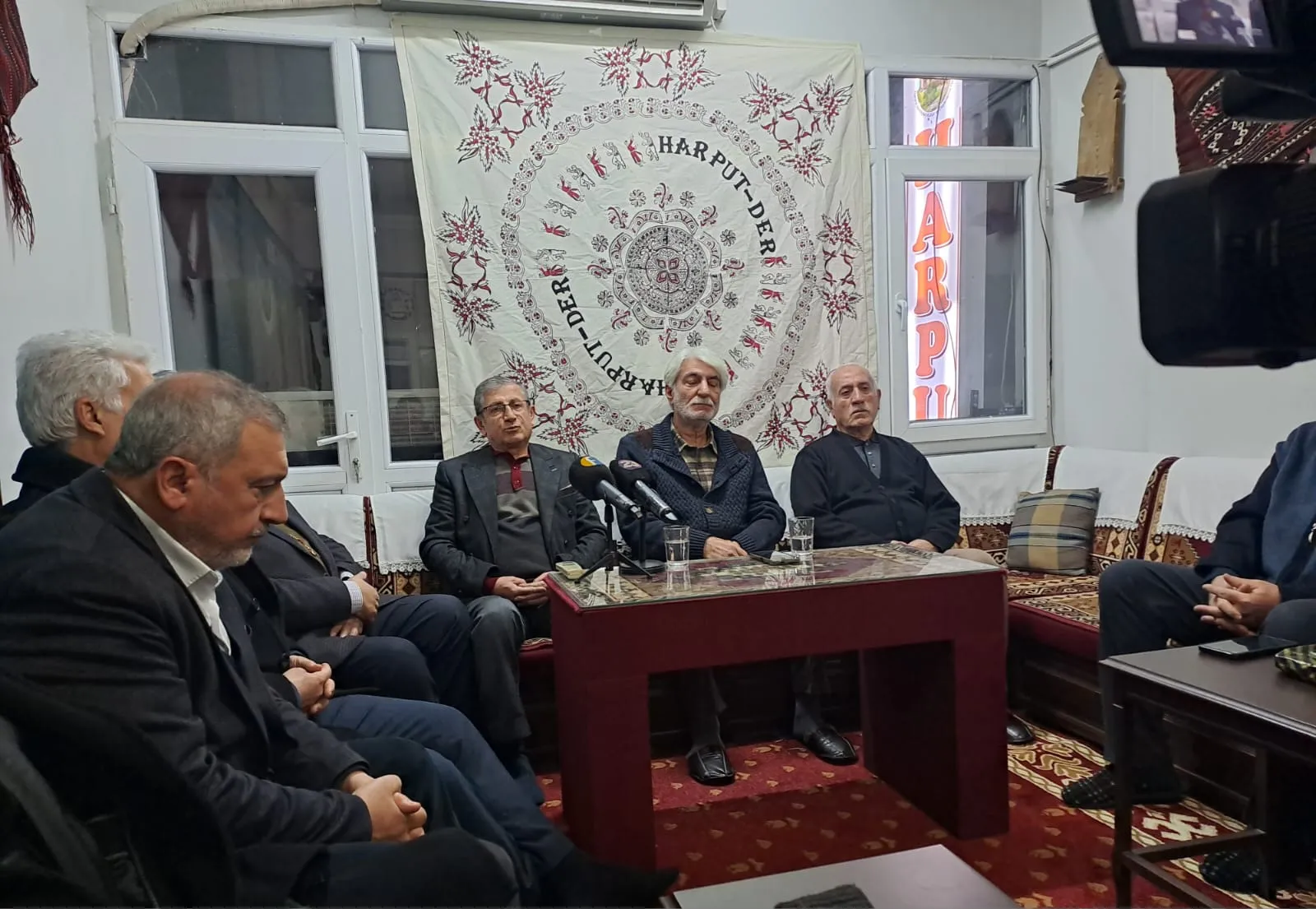 Trend Haber: HARPUT DER BU HAFTA AHMET TEVFIK OZAN ANLATILDI