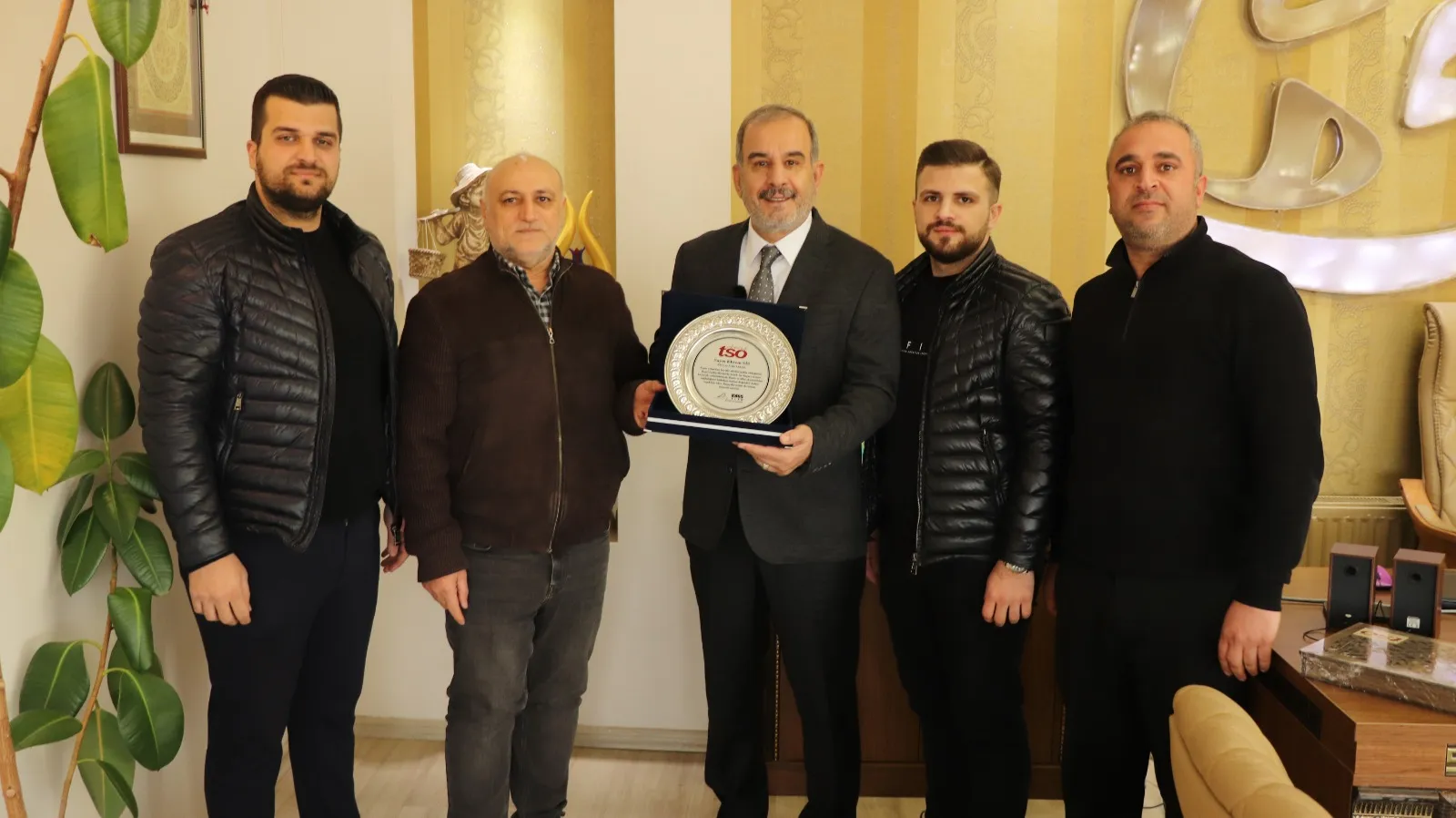 Manşet: BAŞKAN ALAN’DAN İSTİHDAMA KATKI SAĞLAYAN FİRMALARA ZİYARET