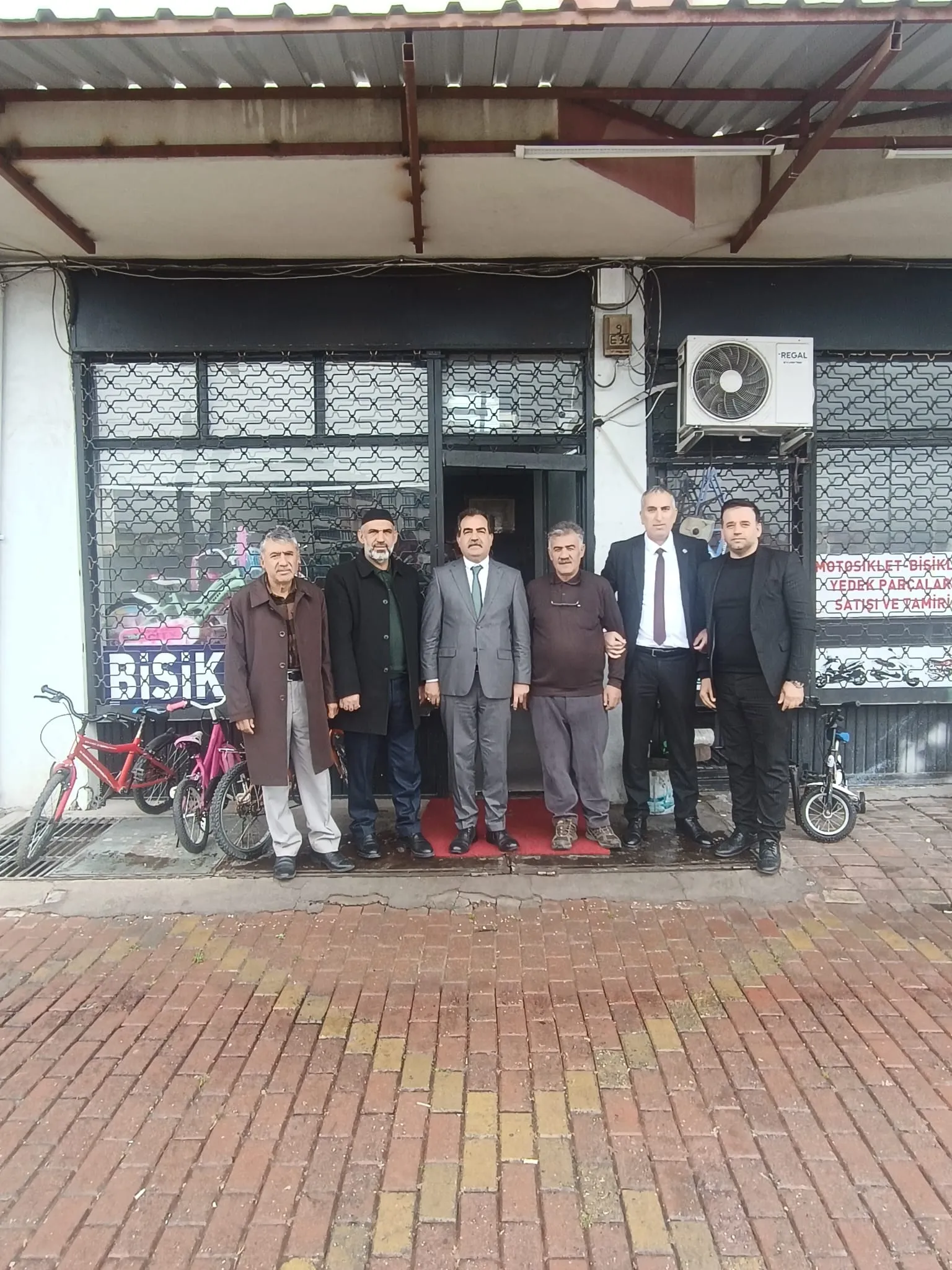 Manşet: DOST PARTİ  KOVANCILAR DA ATAK YAPTI