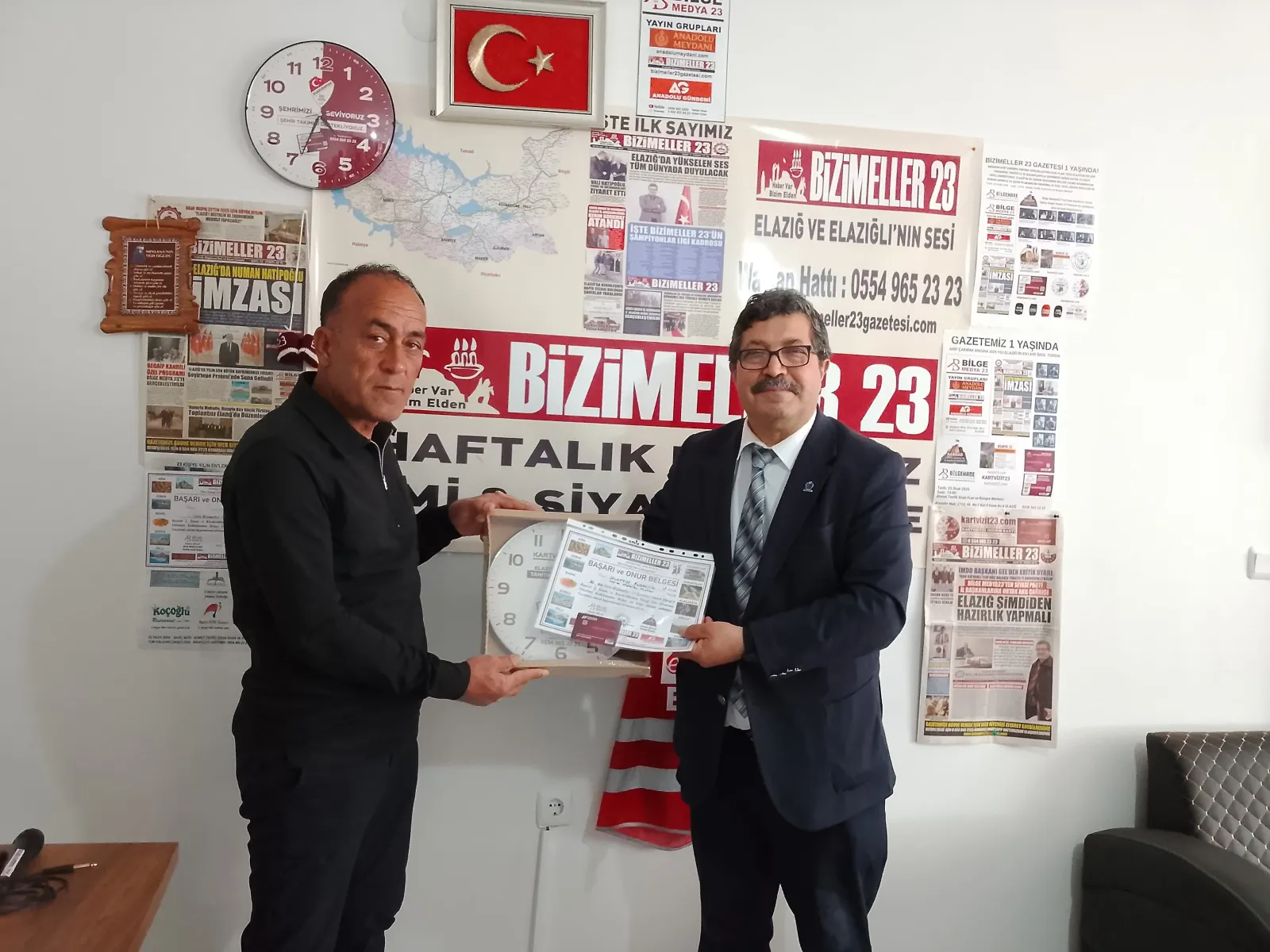 Manşet: MAHALLE PENCERESİ  PROGRAMINA ZAFRAN MUHTARI KONUK OLDU.