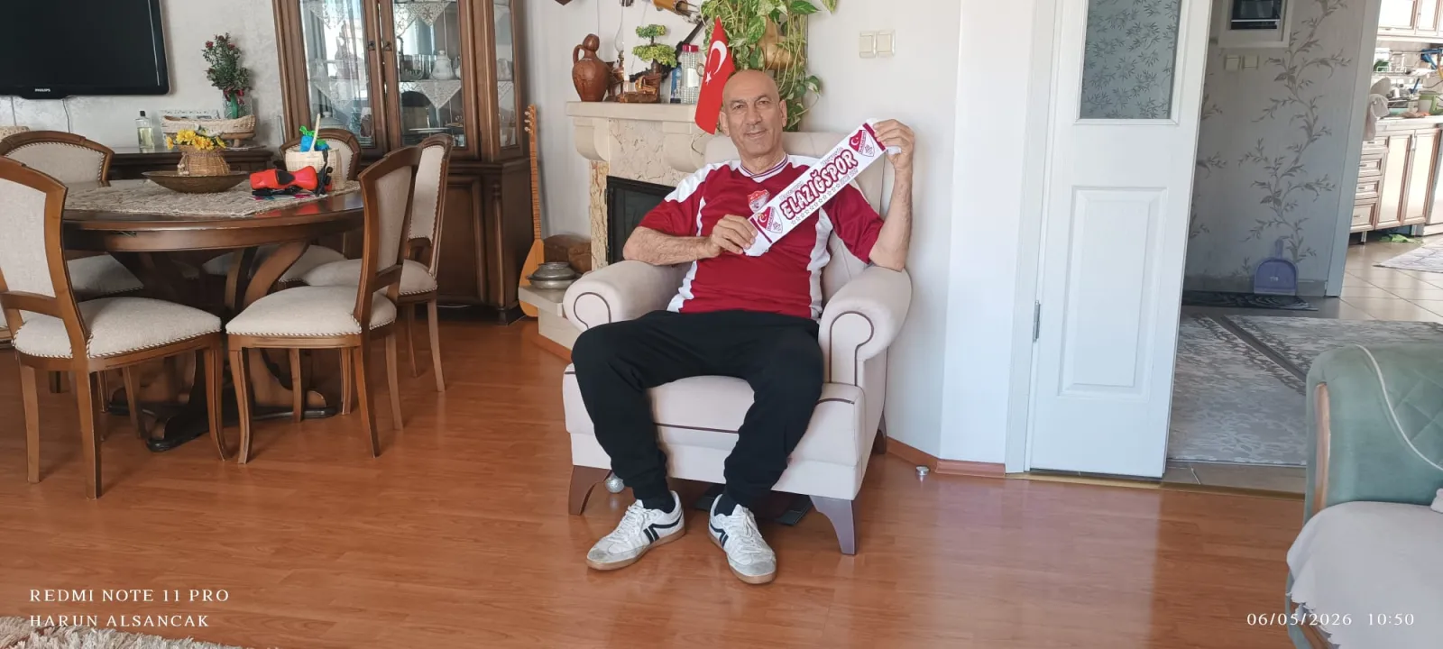 Manşet: ELAZIĞSPOR – MUĞLASPOR MAÇI BURSA’DA OYNANACAK: ELAZIĞSPOR TARAFTARINA BURSA TEMSİLCİMİZ HARUN ALSANCAK'TAN MESAJ
