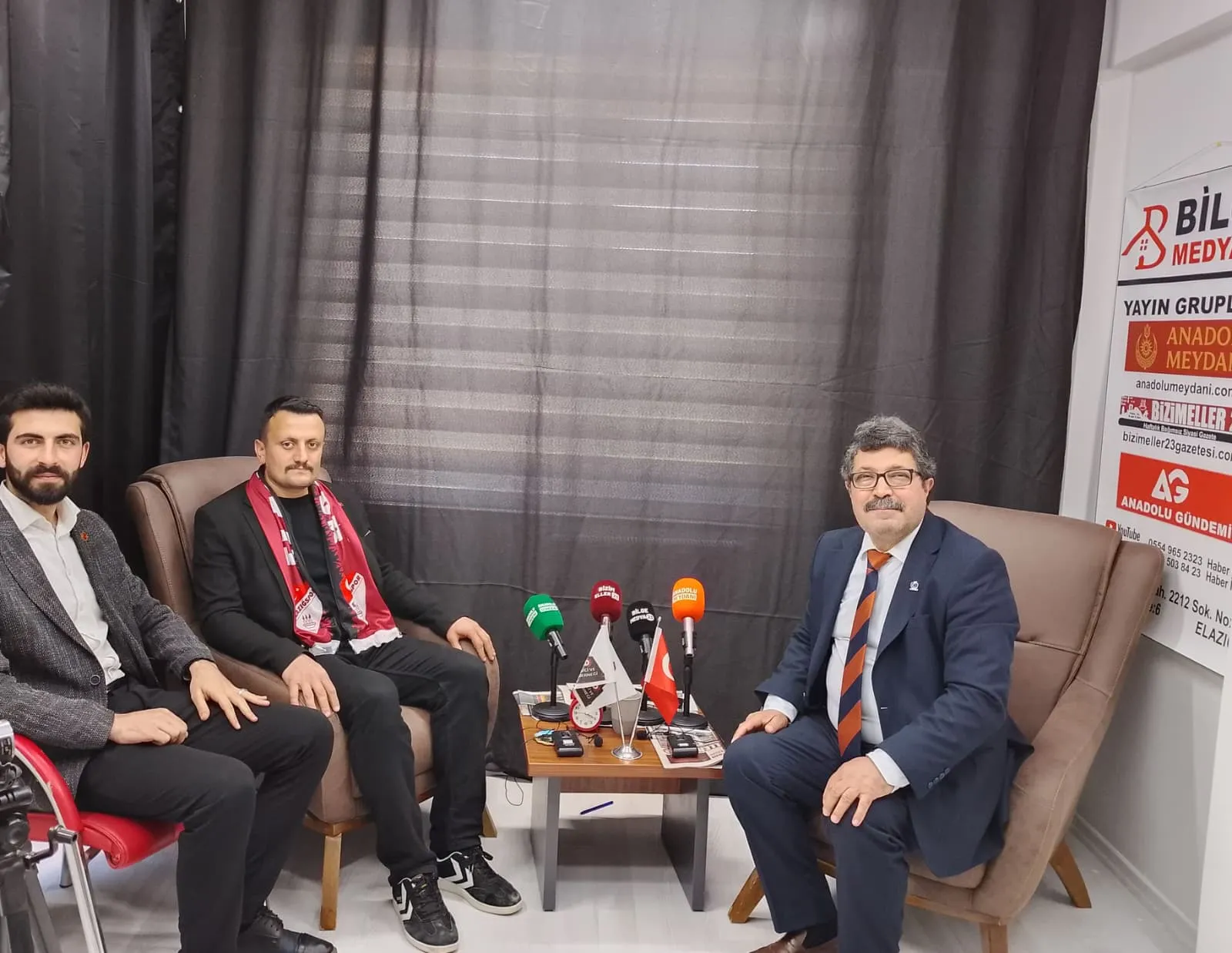 Manşet: BİLGE MEDYA 23 MAHALLE PENCERESİ PROGRAMINA 2 MAHALLE MUHTARI KATILDI