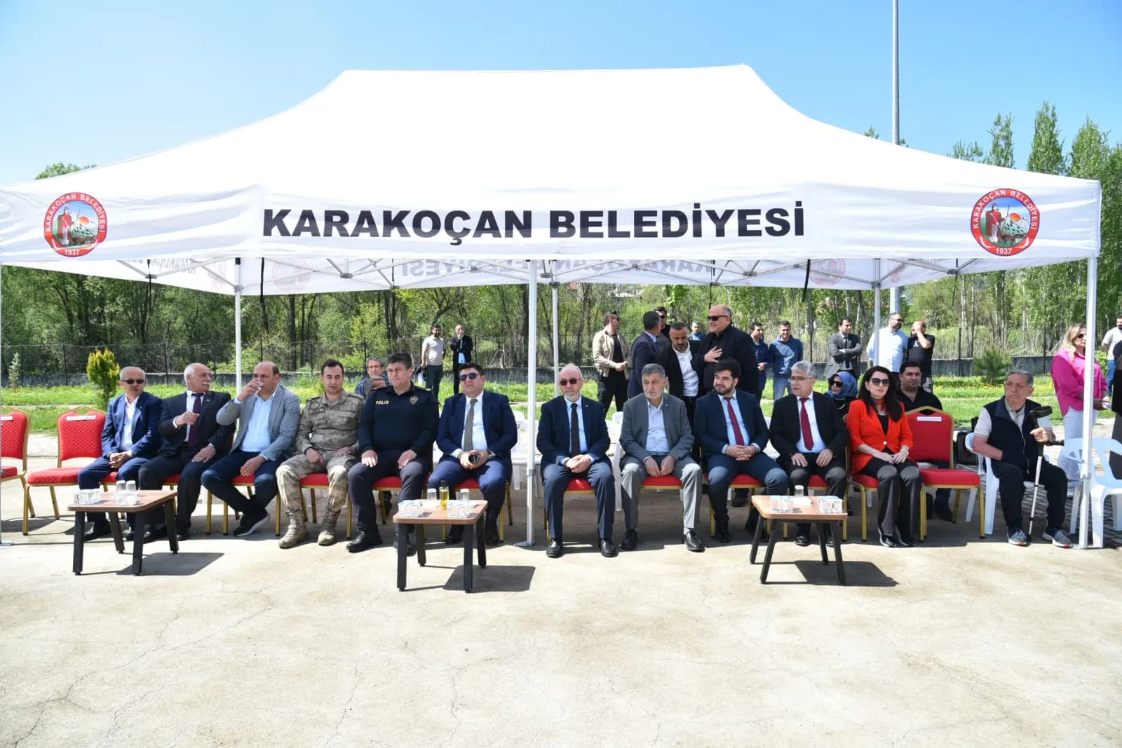 Manşet: BAŞKAN DUMANDAĞ, KARAKOÇAN’DAKİ ÇOCUK ŞENLİĞİNDE MİNİKLERİN SEVİNCİNE ORTAK OLDU