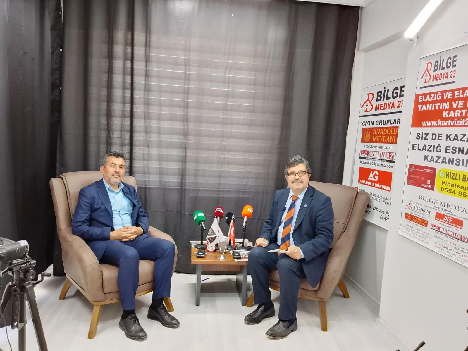Manşet: BİLGE MEDYA 23 YOUTUBE PROGRAMI MAHALLE PENCERESİ KONUKLARIMIZI ALMAYA DEVAM EDİYORUZ