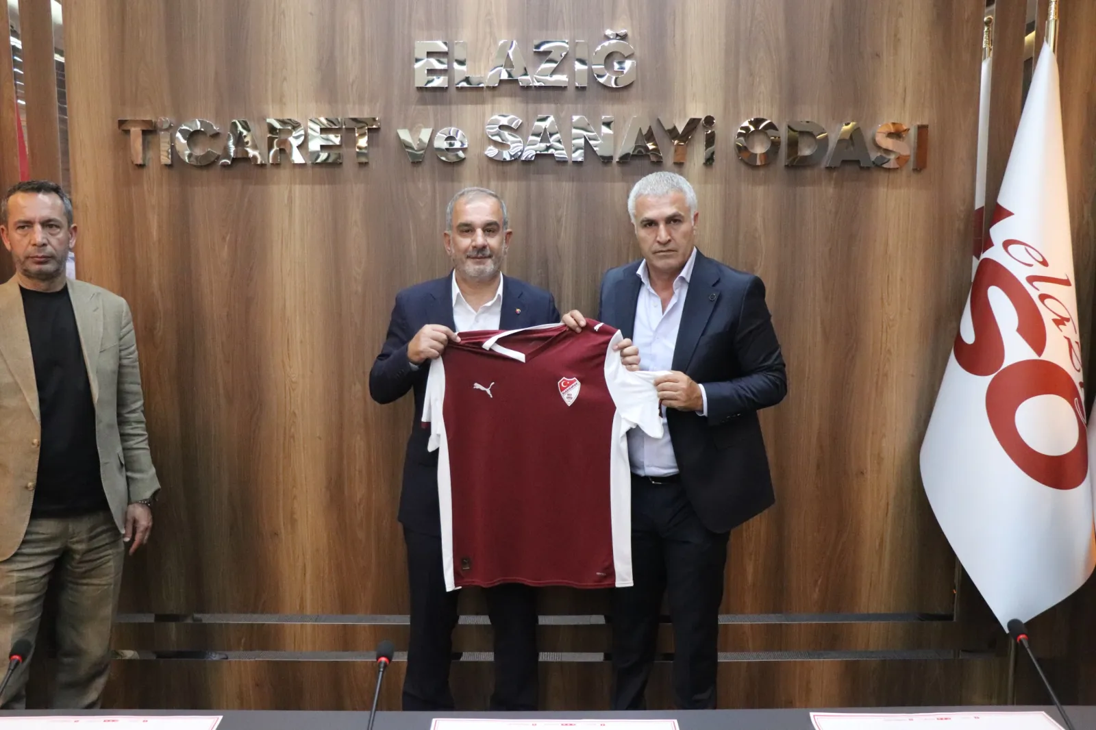 Manşet: BAŞKAN ALAN:  “ELAZIĞSPOR KIRMIZI ÇİZGİMİZDİR”
