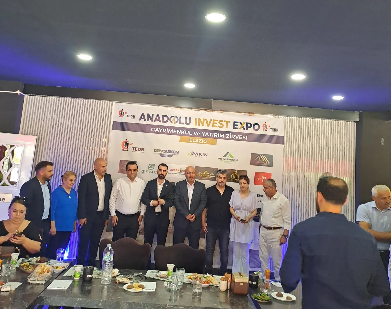 Manşet: TEBD ELAZIĞDA ZİRVE DÜZENLEDİ