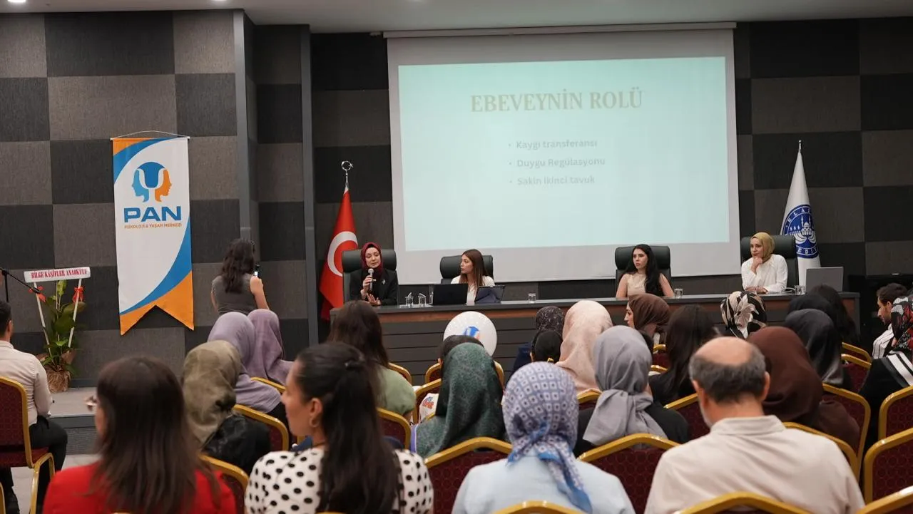 Manşet: ELAZIĞ BELEDİYESİ, "GÜÇLÜ BAŞLANGIÇLAR" KONULU SEMİNER DÜZENLEDİ