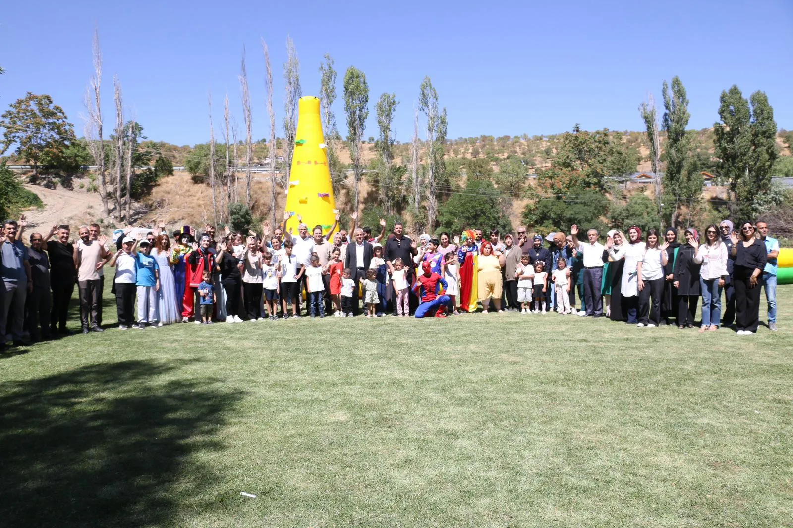 Manşet: ELAZIĞ’DA “DİJİTAL DETOKS” KAMPIYLA AİLELER TEKNOLOJİYE MOLA VERDİ
