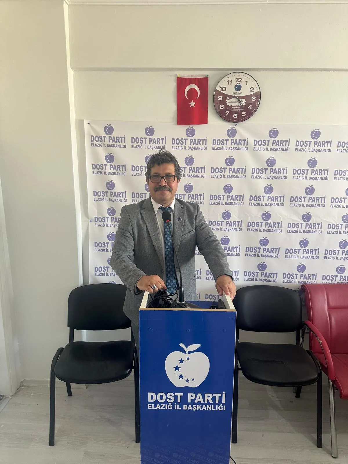 Manşet: DOST PARTİ ELAZIĞ İL BAŞKANI EGİTİM ÖGRETİM VE KPSS AÇIKLAMASI