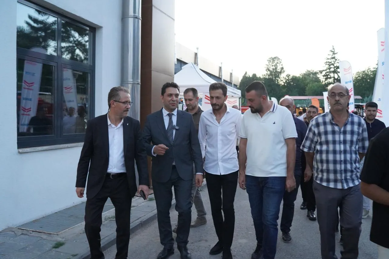 Manşet: NURULLAH ÖNER: “ELAZIĞ’DA FUARLAR TİCARETİN BULUŞMA NOKTASI OLACAK”