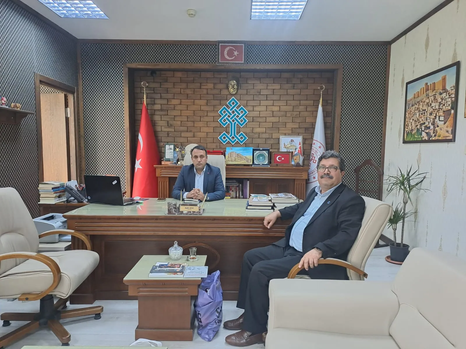 Manşet: BİLGE MEDYA23 ELAZIG KURUM MD.LERİ ZIYARETİ DEVAM EDİYOR.