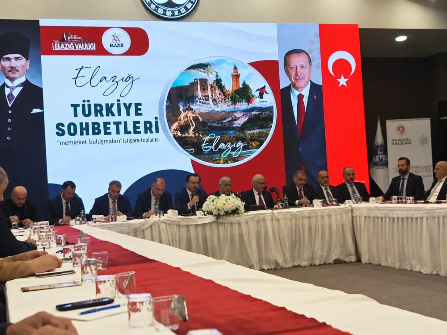 Manşet: TERÖRSÜZ TÜRKİYE SOHBETLERI ELAZIG DA YAPILDI