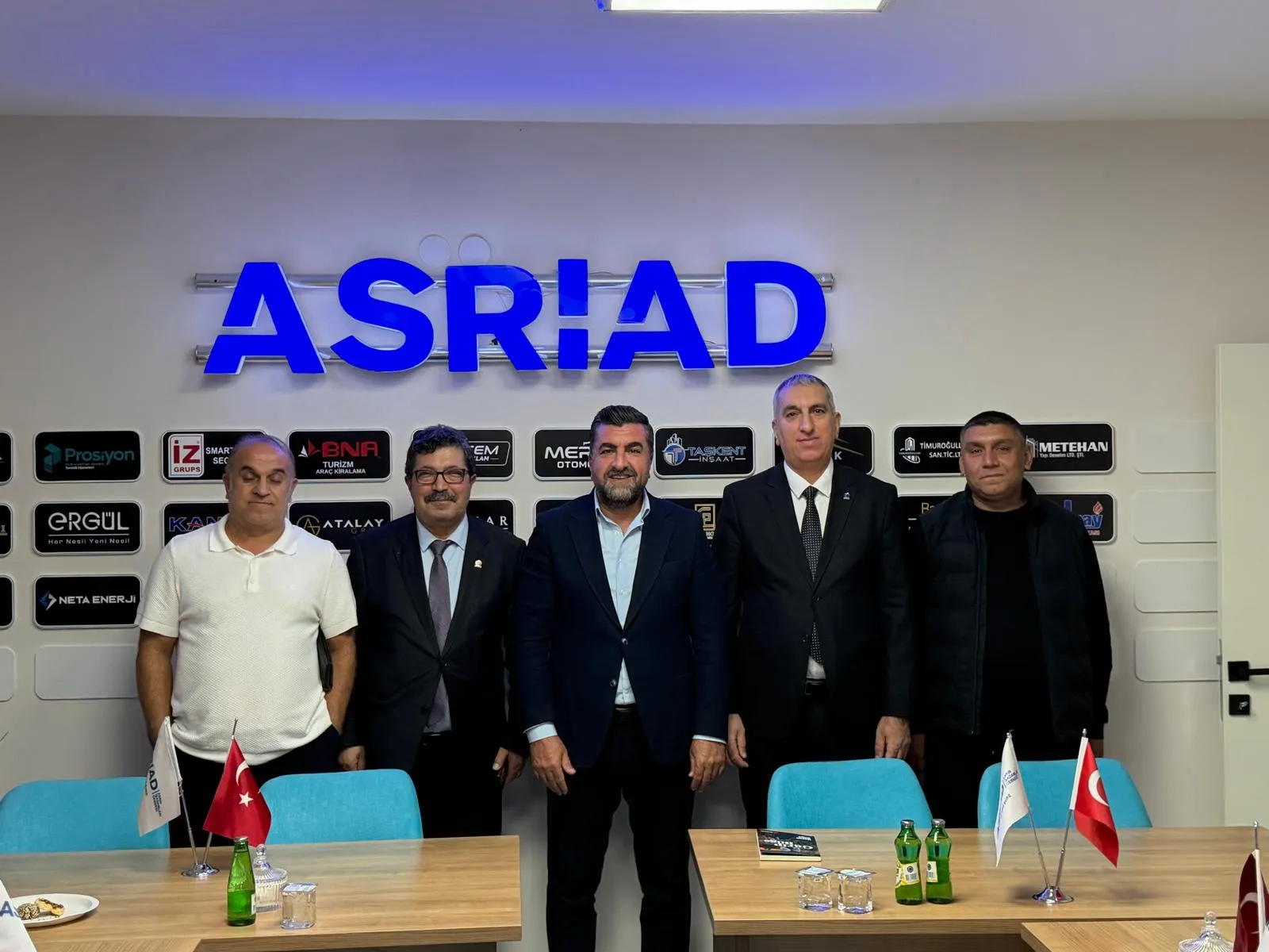 Manşet: DOST PARTİ ELAZIĞ İL YÖNETİMİ ASRİAD ZIYARETİ